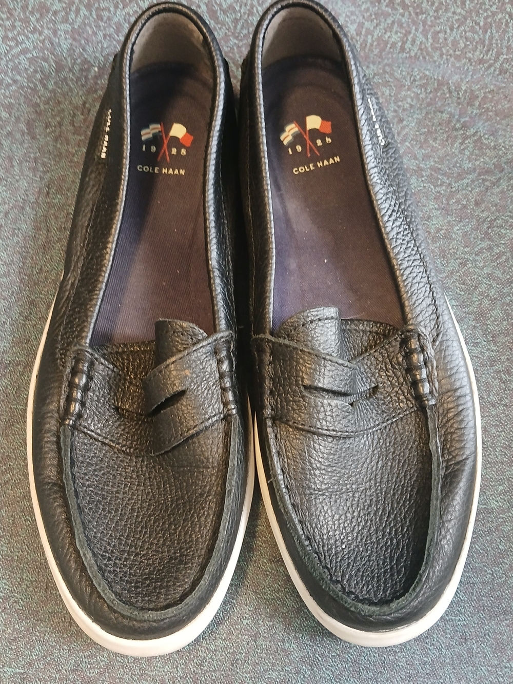 Cole Haan Women’s Black Leather Boat Shoes Loafers 7.5b